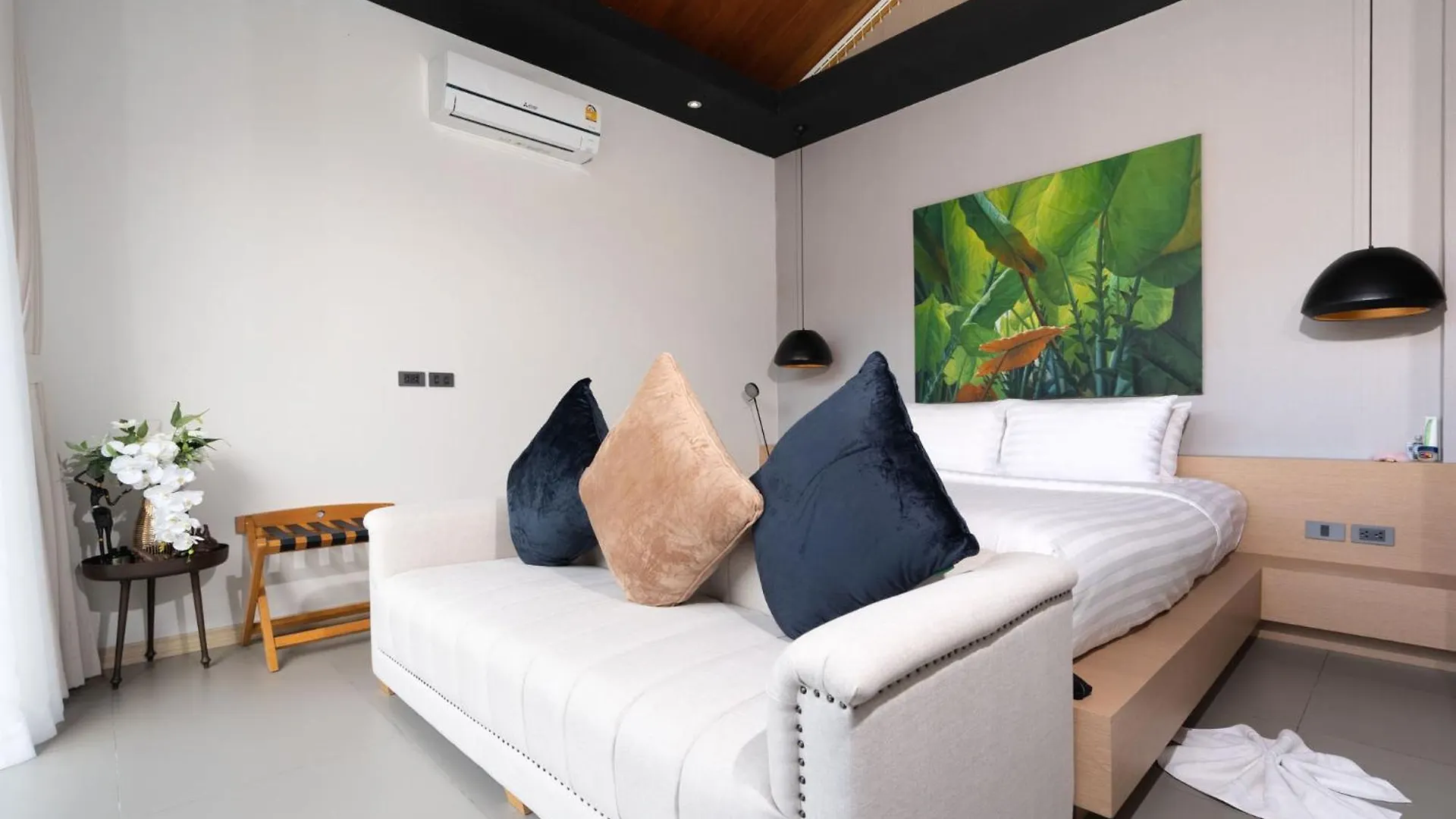 Sunpao Pool Villa By Hcr Layan Beach