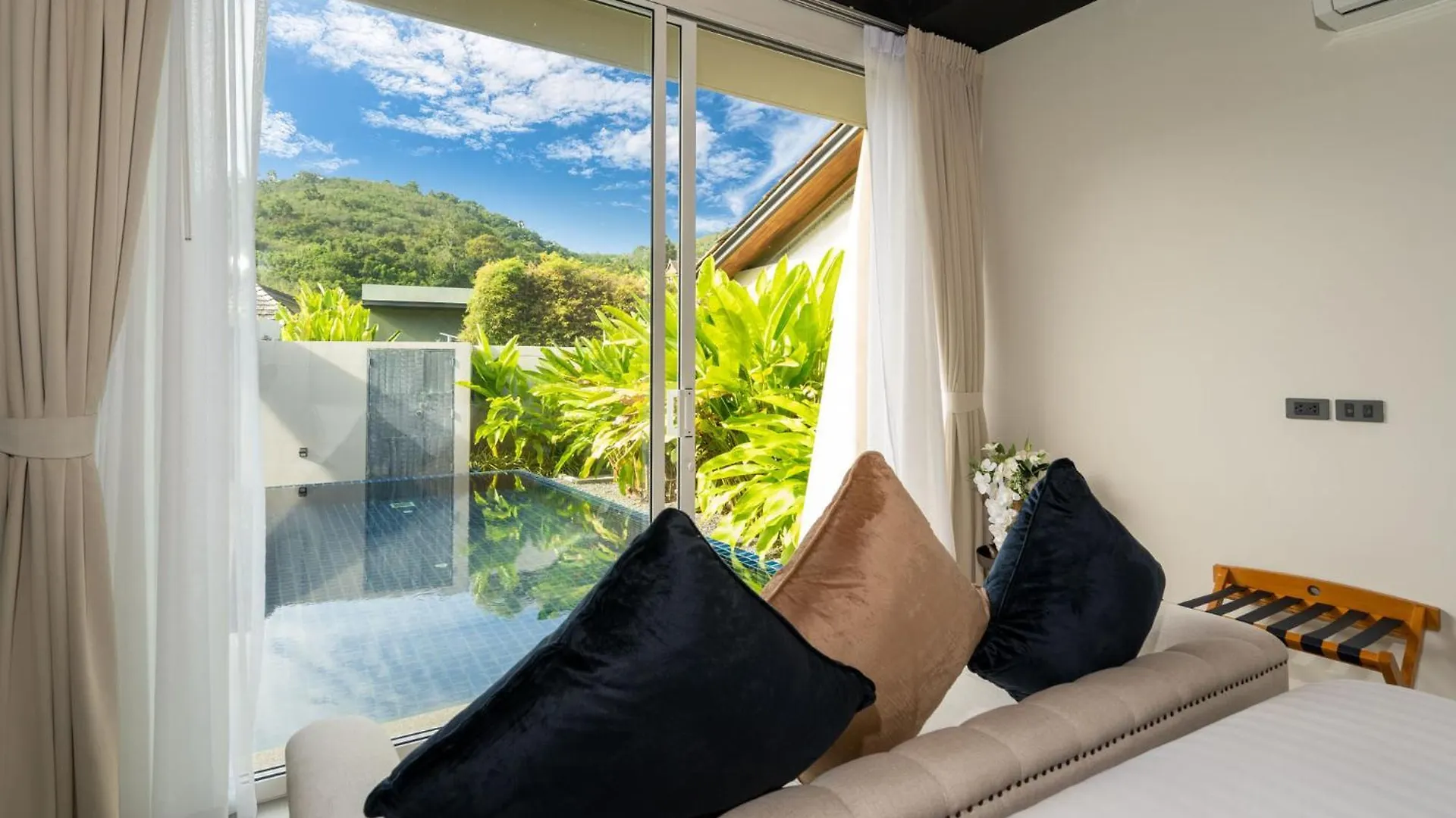 Sunpao Pool Villa By Hcr Layan Beach  0*, Layan Beach (Phuket) Thailand