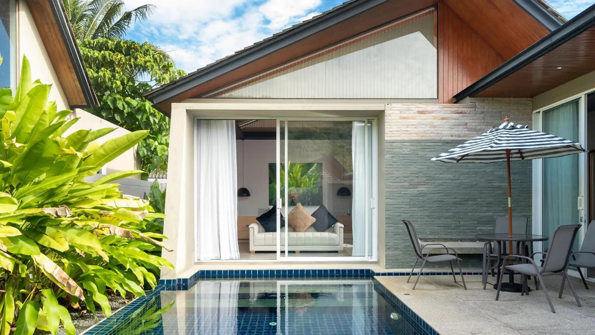 Sunpao Pool Villa By Hcr Layan Beach